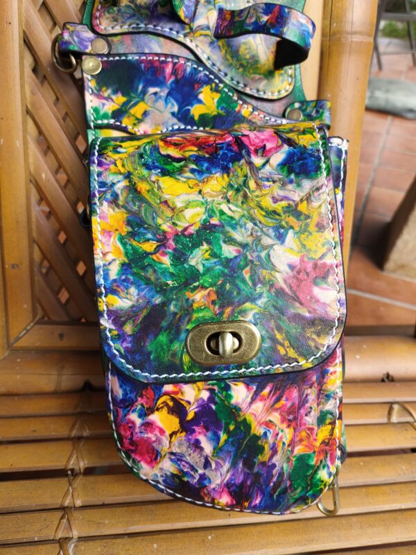 Bolsillo de gran capacidad de colores con efecto marbling